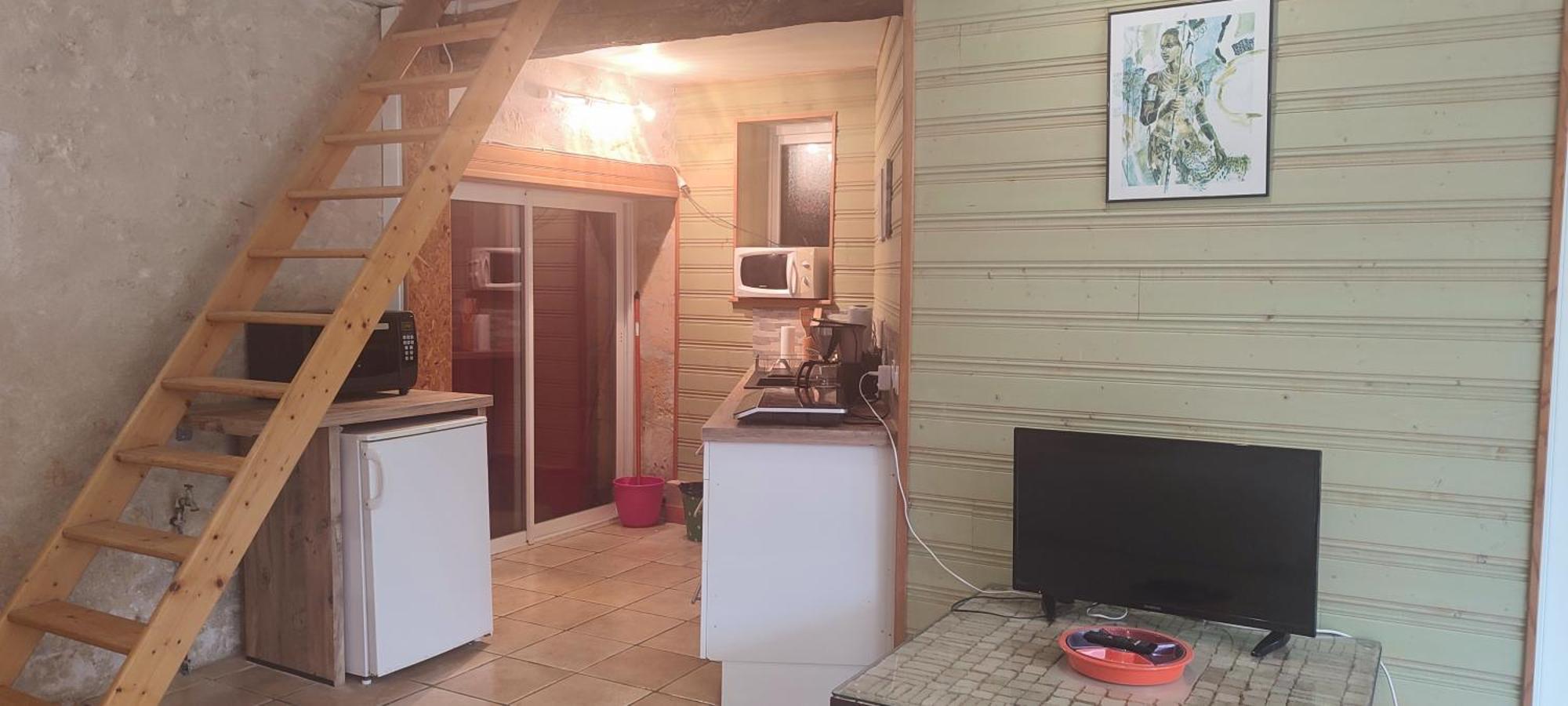Gite Cosy, Sur Jardin, Terrasse Privee, Parking Au Calme En Rdc Gemozac Екстер'єр фото