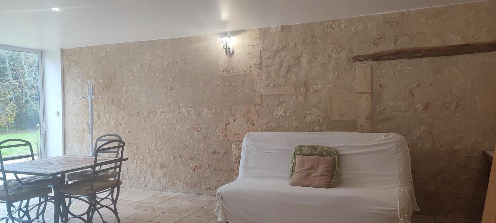 Gite Cosy, Sur Jardin, Terrasse Privee, Parking Au Calme En Rdc Gemozac Екстер'єр фото
