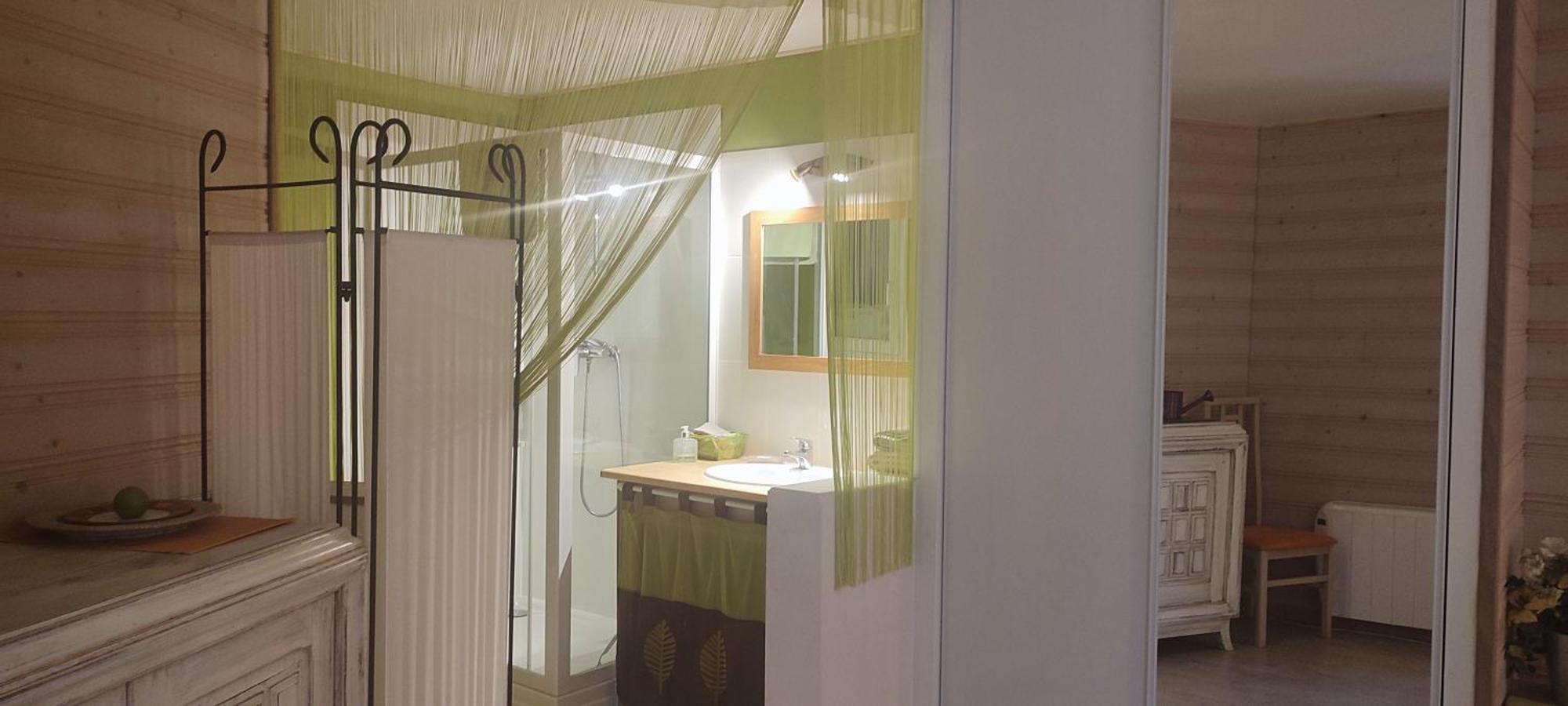 Gite Cosy, Sur Jardin, Terrasse Privee, Parking Au Calme En Rdc Gemozac Екстер'єр фото