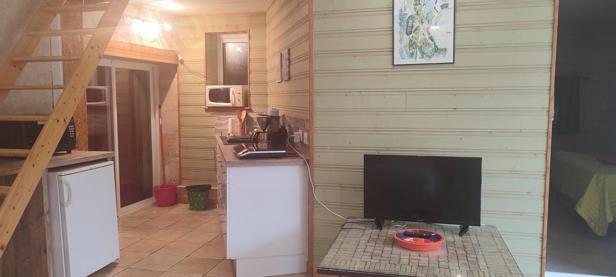 Gite Cosy, Sur Jardin, Terrasse Privee, Parking Au Calme En Rdc Gemozac Екстер'єр фото