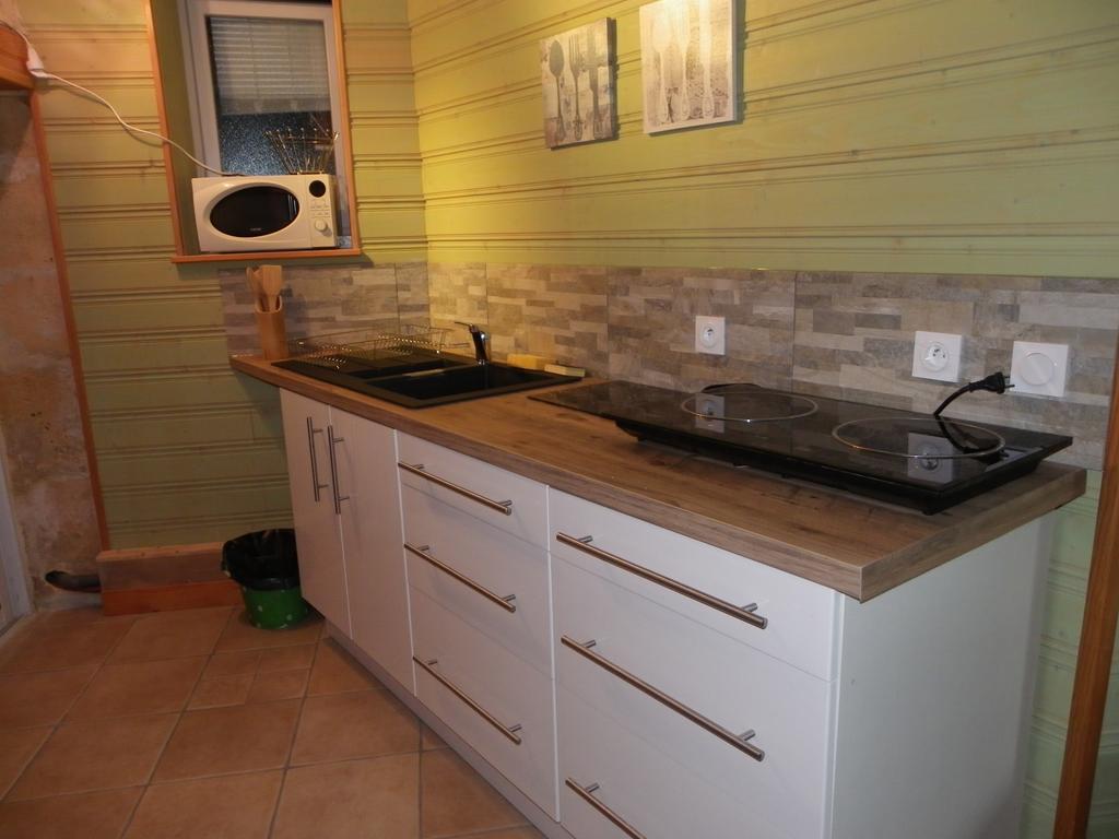 Gite Cosy, Sur Jardin, Terrasse Privee, Parking Au Calme En Rdc Gemozac Екстер'єр фото